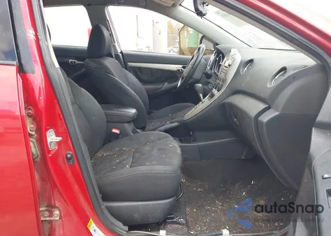 2010 Pontiac Vibe from USA, damaged, VIN 5Y2SP6E85AZ419786